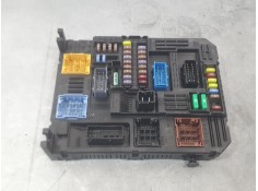 CAJA RELES / FUSIBLES 9855665280 BSI 