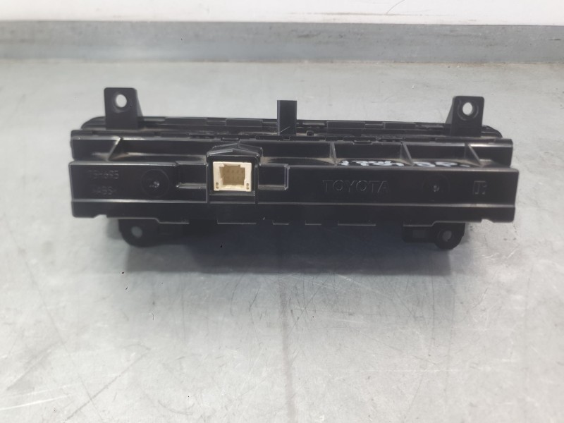Recambio de mando climatizador para toyota auris (-e18) 1.8 hybrid (zwee186) referencia OEM IAM 5590002820  