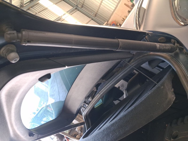 Recambio de amortiguadores maletero / porton para cupra formentor (km7, kmp) 1.5 tsi referencia OEM IAM 5FF827851D  