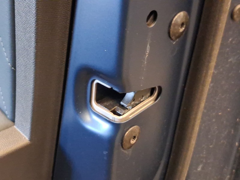 Recambio de cerradura puerta delantera derecha para cupra formentor (km7, kmp) 1.5 tsi referencia OEM IAM 5TB837016E  