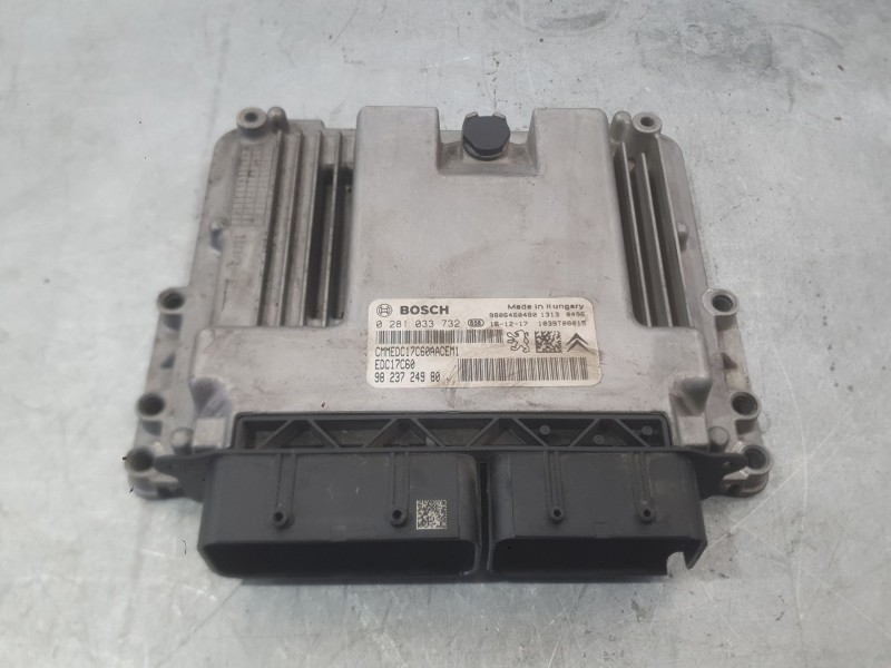Recambio de centralita motor uce para peugeot 3008 ii suv (mc_, mr_, mj_, m4_) 1.6 bluehdi 100 referencia OEM IAM 1617345480  