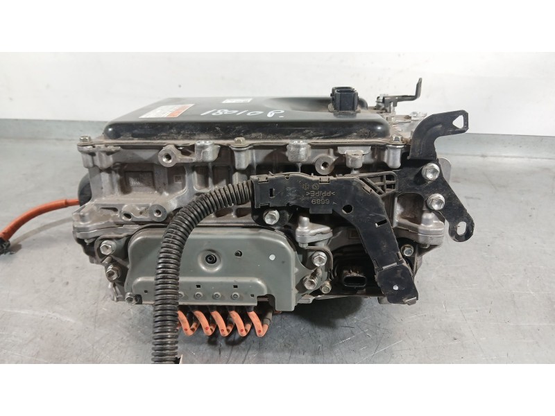 Recambio de convertidor para toyota corolla ranchera familiar (_e21_) 1.8 hybrid (zwe211) referencia OEM IAM G920047390  2321004
