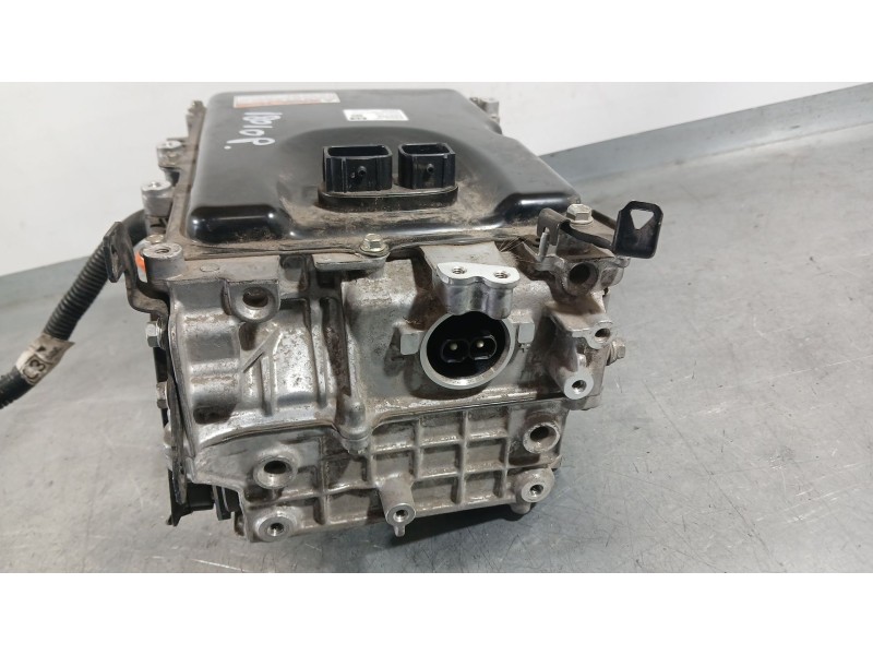 Recambio de convertidor para toyota corolla ranchera familiar (_e21_) 1.8 hybrid (zwe211) referencia OEM IAM G920047390  2321004