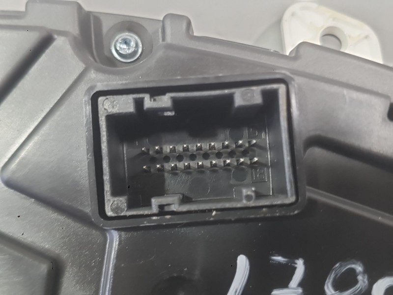 Recambio de cuadro instrumentos para fiat tipo station wagon (356_, 357_) 1.3 d (356wxh1a) referencia OEM IAM 52246889  