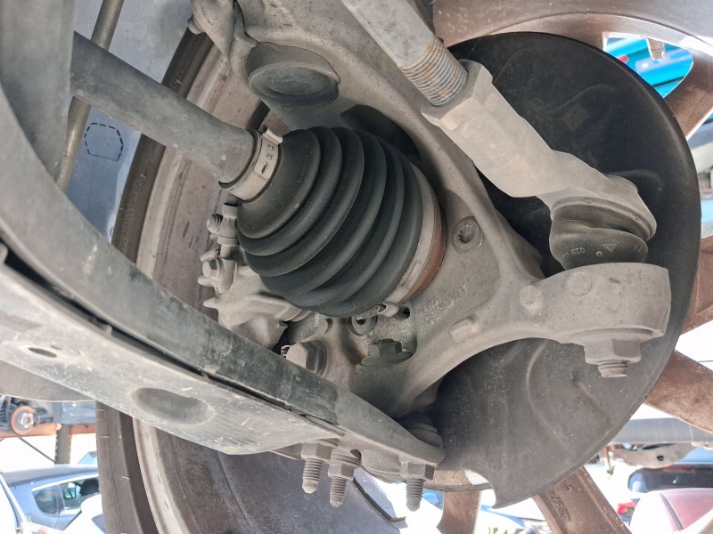 Recambio de mangueta delantera derecha para cupra formentor (km7, kmp) 1.5 tsi referencia OEM IAM 5WA407254A  