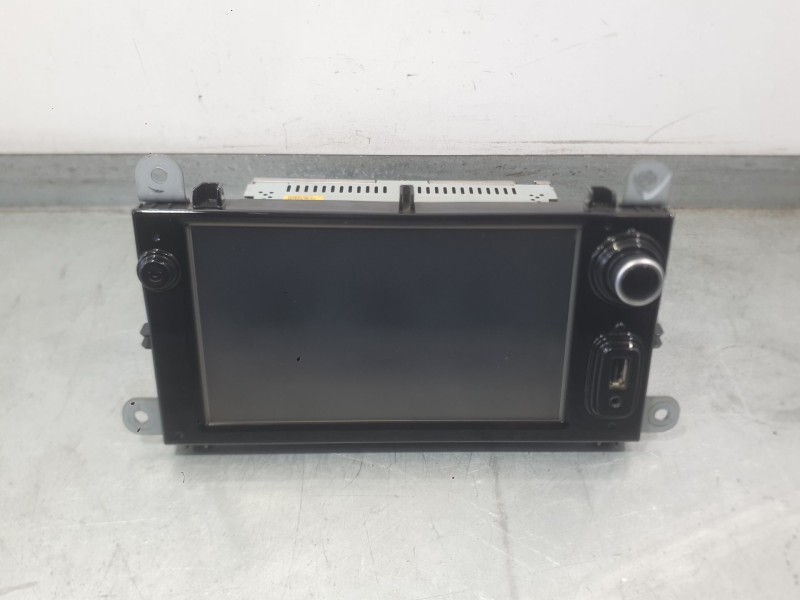 Recambio de sistema navegacion gps para renault clio iv (bh_) 0.9 tce 90 referencia OEM IAM 281151811R  