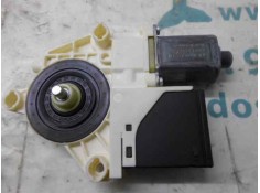 MOTOR ELEVALUNAS TRASERO DERECHO 827306548R 966363200 BROSE