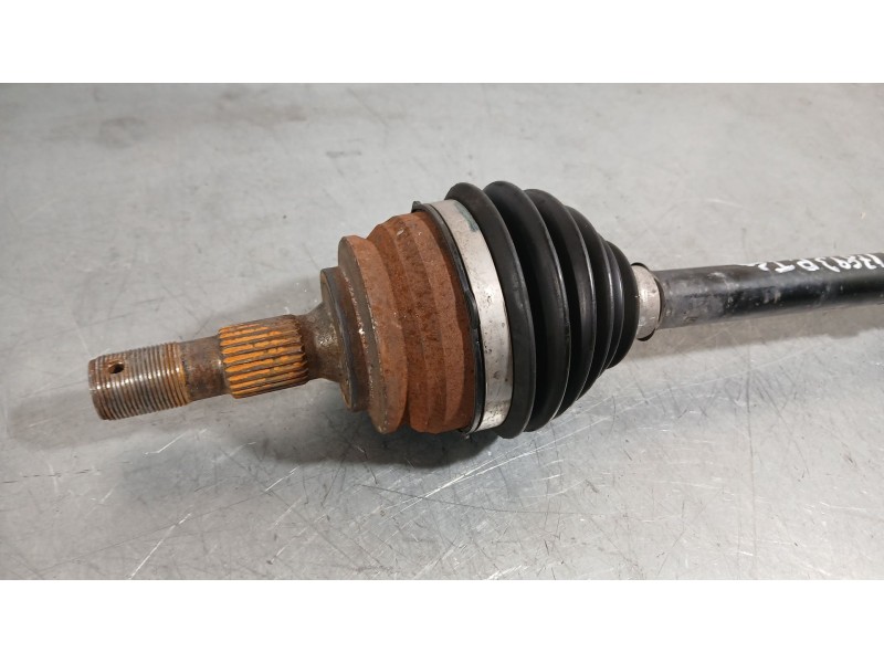 Recambio de transmision delantera izquierda para opel corsa f (p2jo) 1.2 (68) referencia OEM IAM 9825391080  