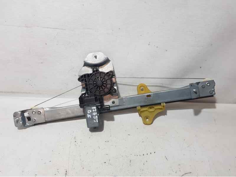 Recambio de elevalunas delantero izquierdo para renault clio iv expression referencia OEM IAM  2 PINS ELECTRICO
