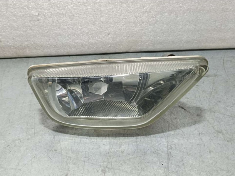Recambio de faro antiniebla derecho para ford focus berlina (cak) trend referencia OEM IAM 2M5115K201AG  