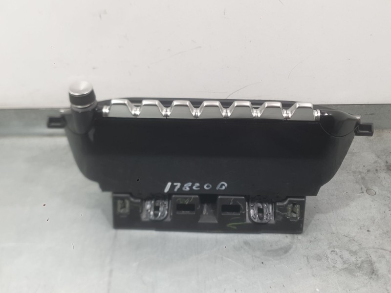 Recambio de mando multifuncion para peugeot 2008 ii (ud_, us_, uy_, uj_, ur_, uc_) 1.2 puretech 130 referencia OEM IAM   