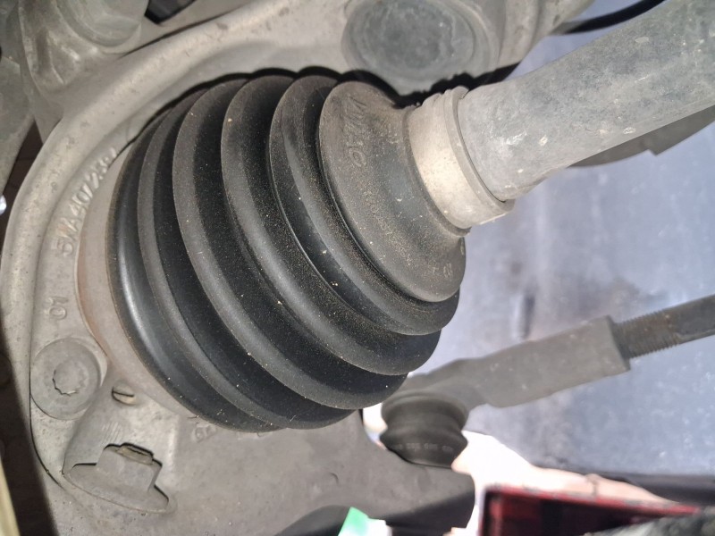 Recambio de transmision delantera derecha para cupra formentor (km7, kmp) 1.5 tsi referencia OEM IAM 5Q0407272DD  