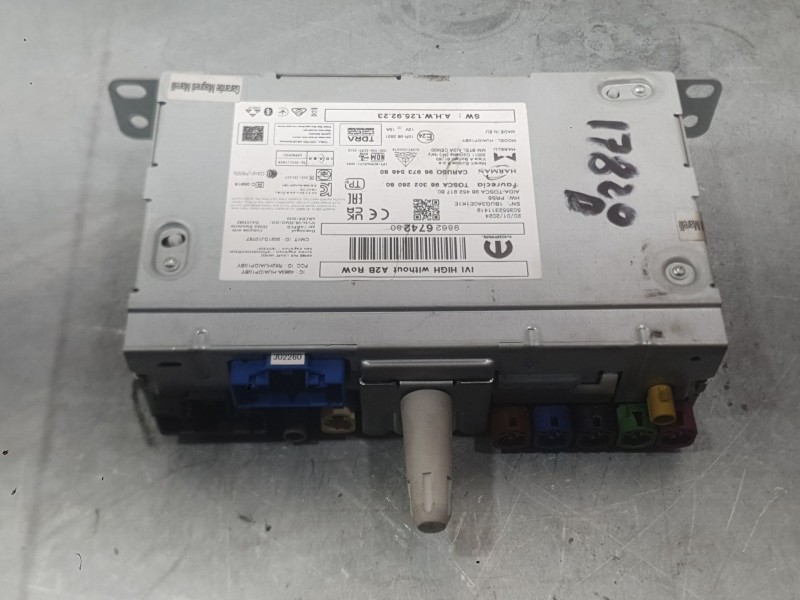 Recambio de sistema audio / radio para peugeot 2008 ii (ud_, us_, uy_, uj_, ur_, uc_) 1.2 puretech 130 referencia OEM IAM   