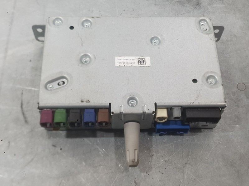 Recambio de sistema audio / radio para peugeot 2008 ii (ud_, us_, uy_, uj_, ur_, uc_) 1.2 puretech 130 referencia OEM IAM   