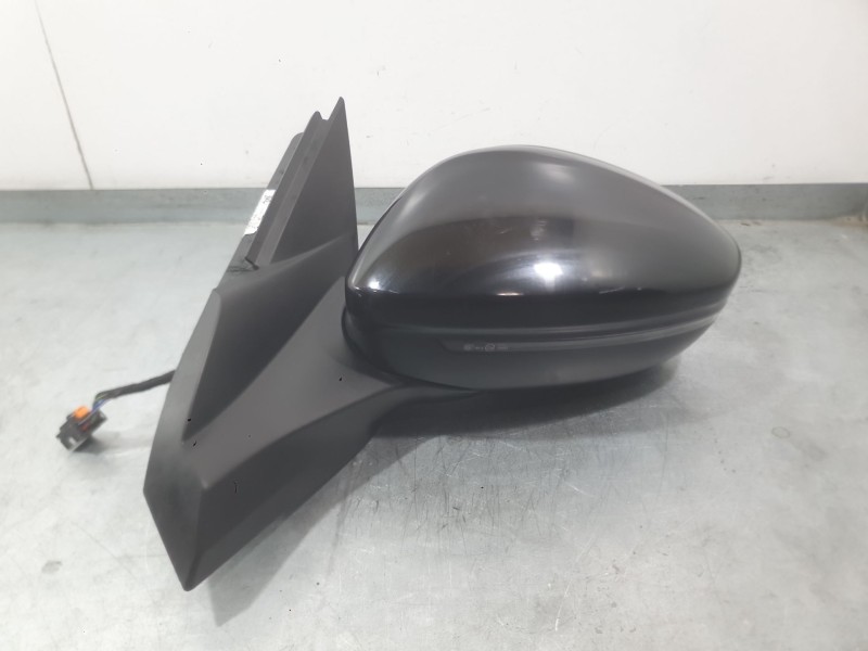 Recambio de retrovisor izquierdo para peugeot 2008 ii (ud_, us_, uy_, uj_, ur_, uc_) 1.2 puretech 130 referencia OEM IAM 9847189