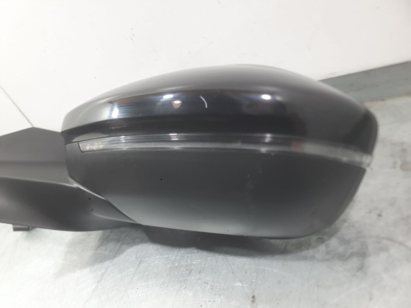 Recambio de retrovisor izquierdo para peugeot 2008 ii (ud_, us_, uy_, uj_, ur_, uc_) 1.2 puretech 130 referencia OEM IAM 9847189