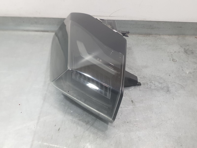 Recambio de piloto trasero izquierdo exterior para peugeot 2008 ii (ud_, us_, uy_, uj_, ur_, uc_) 1.2 puretech 130 referencia OE