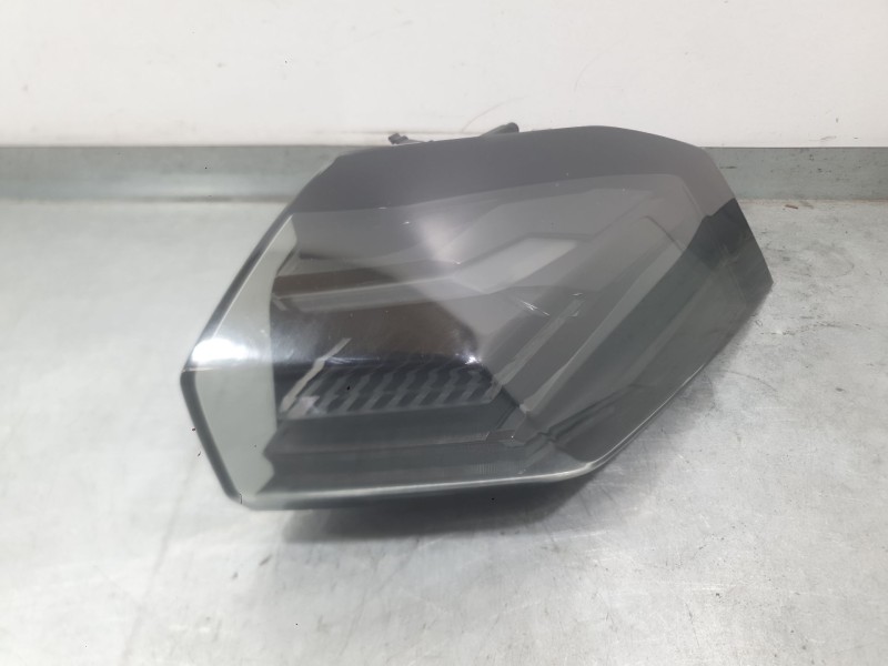 Recambio de piloto trasero derecho exterior para peugeot 2008 ii (ud_, us_, uy_, uj_, ur_, uc_) 1.2 puretech 130 referencia OEM 