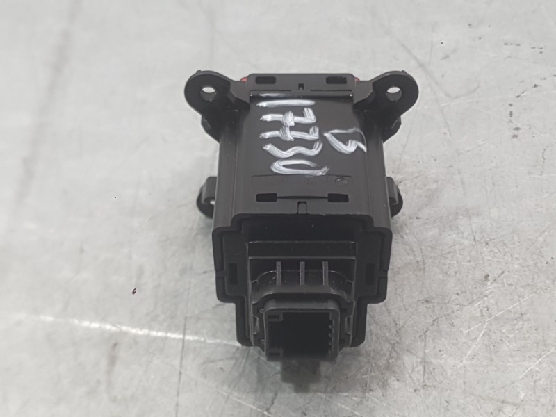 Recambio de warning para hyundai i30 fastback (pde, pden) 1.0 t-gdi referencia OEM IAM   