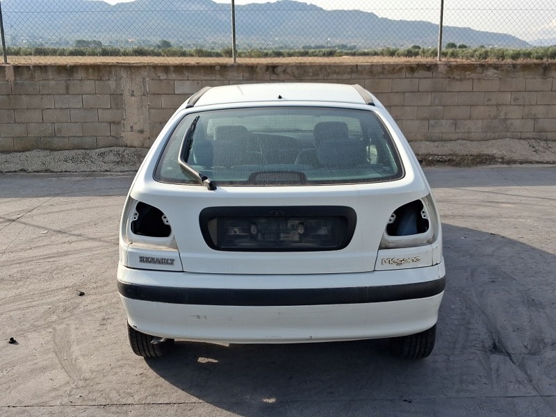 renault megane i (ba0/1_) del año 1998