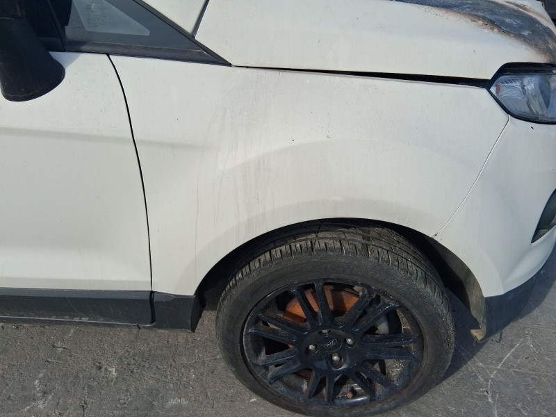 Recambio de aleta delantera derecha para ford ecosport 1.5 ecoblue tdci referencia OEM IAM 2205423  