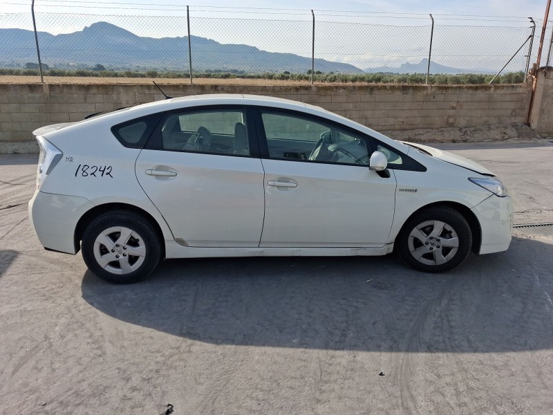 toyota prius (_w3_) del año 2010