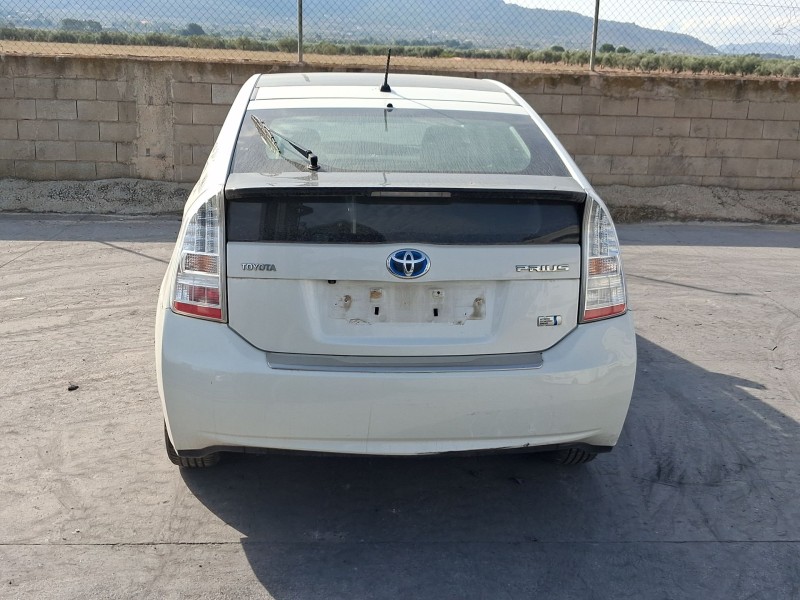toyota prius (_w3_) del año 2010