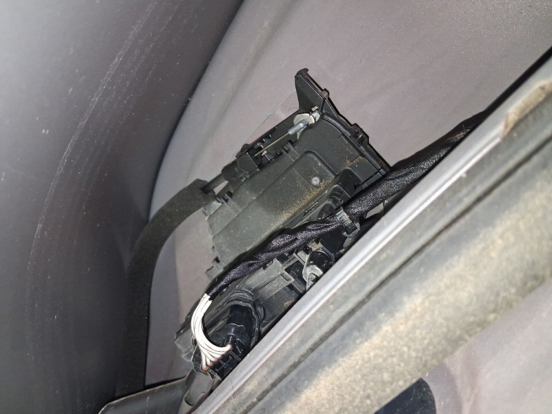 Recambio de cerradura puerta trasera izquierda para renault clio iv (bh_) 0.9 tce 90 referencia OEM IAM 825015591R  