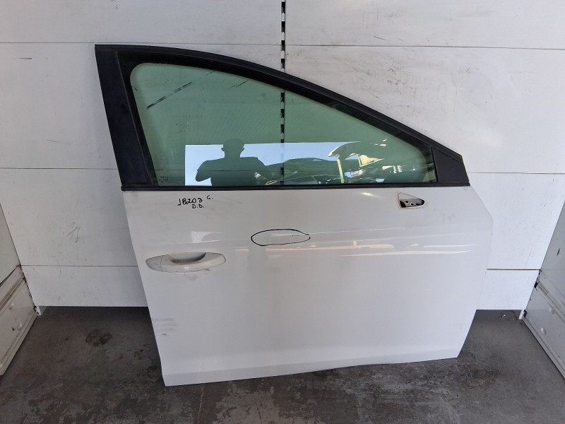 Recambio de puerta delantera derecha para seat leon (5f1) 1.6 tdi referencia OEM IAM 5F4831056A ROZADA 