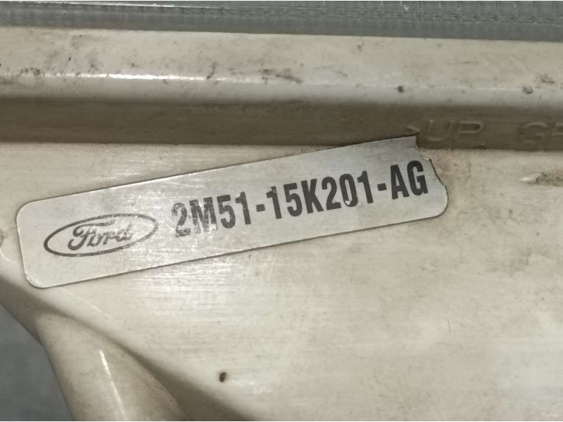 Recambio de faro antiniebla derecho para ford focus berlina (cak) trend referencia OEM IAM 2M5115K201AG  