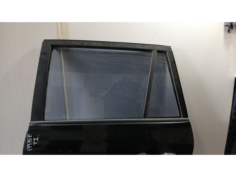 Recambio de puerta trasera izquierda para toyota rav 4 iii (_a3_) 2.0 4wd (aca30_) referencia OEM IAM 6700442131  TOCADA