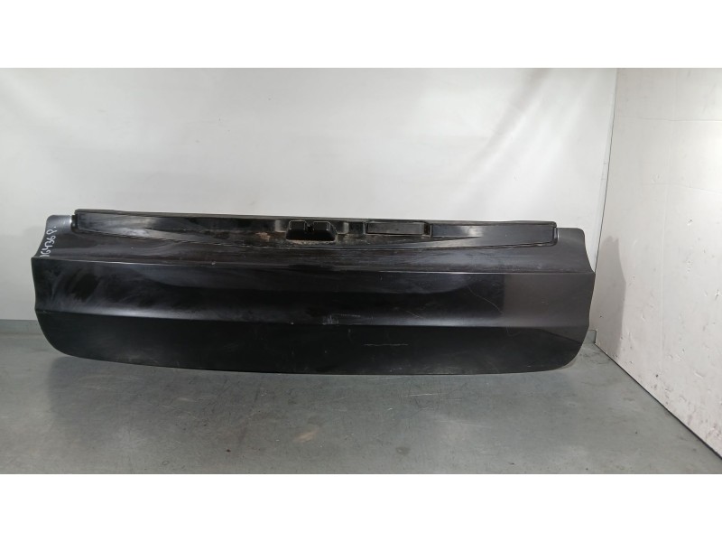 Recambio de porton trasero para bmw x5 (f15) xdrive 40d referencia OEM IAM 41007378123 ROZADO INFERIOR