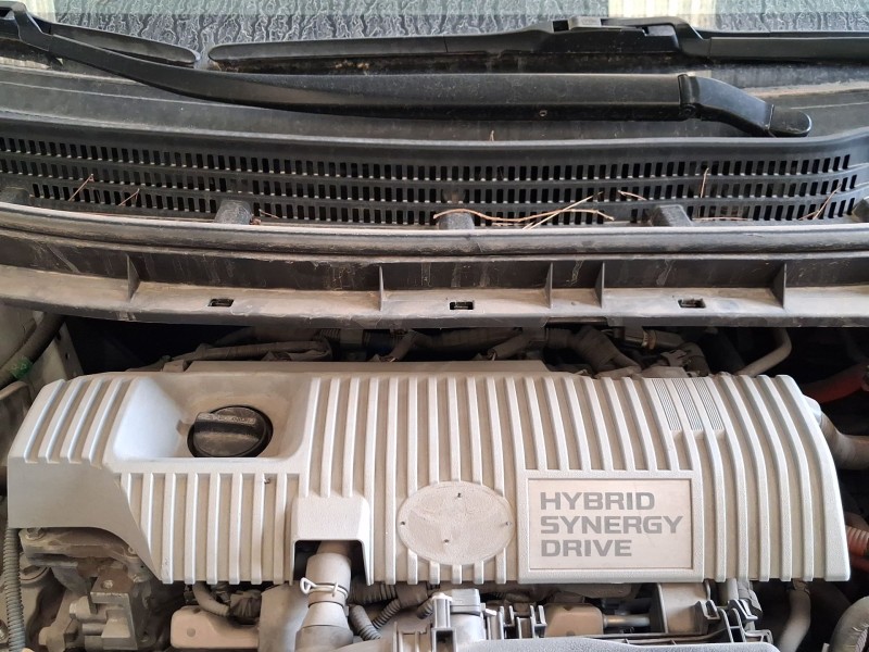 Recambio de tapa motor para toyota prius (_w3_) 1.8 hybrid (zvw3_) referencia OEM IAM 1121237090  
