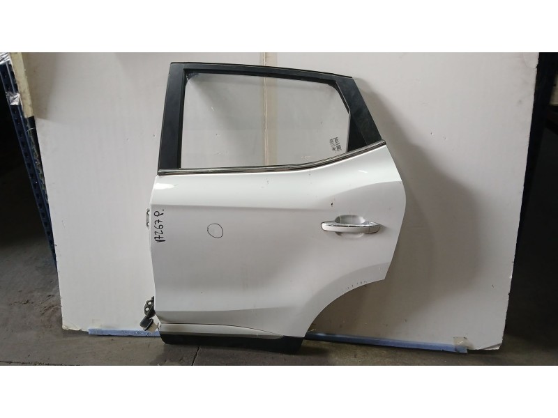 Recambio de puerta trasera izquierda para mg zs suv (azs1) 1.0 t-gdi referencia OEM IAM 10316503SEPP  TOCADA