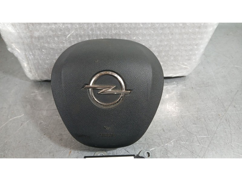 Recambio de airbag delantero izquierdo para opel corsa f (p2jo) 1.2 (68) referencia OEM IAM 39198947 AUTOLIV 6465875EQE