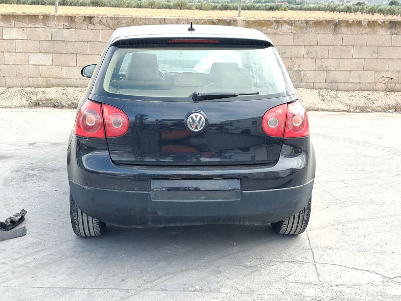 volkswagen golf v (1k1) del año 2006