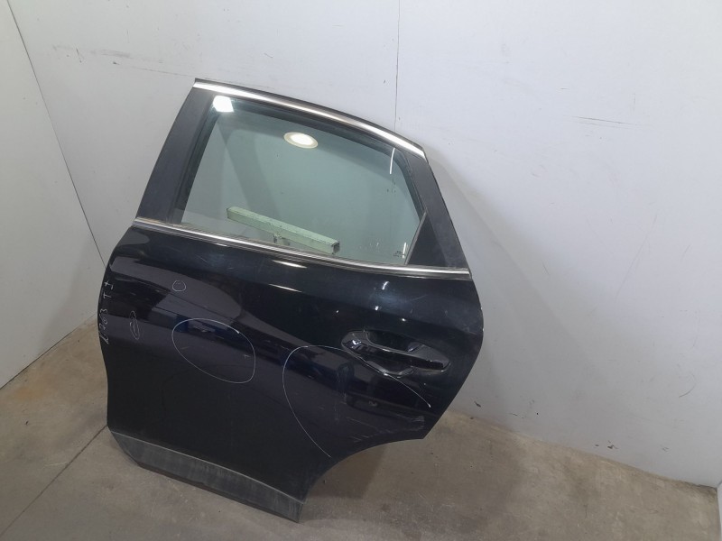 Recambio de puerta trasera izquierda para kia xceed (cd) 1.0 t-gdi referencia OEM IAM 77003J7800 ROZADA 