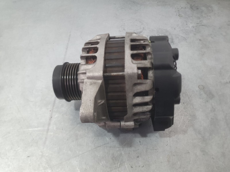 Recambio de alternador para hyundai ix20 (jc) 1.4 referencia OEM IAM 373002B700  