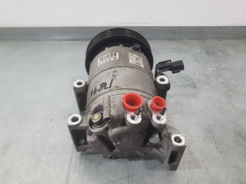 Recambio de compresor aire acondicionado para hyundai ix20 (jc) 1.4 referencia OEM IAM 977012K001  
