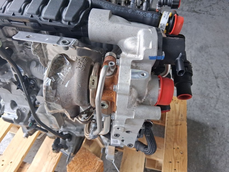 Recambio de motor completo para peugeot 2008 ii (ud_, us_, uy_, uj_, ur_, uc_) 1.2 puretech 130 referencia OEM IAM HN05 16276381