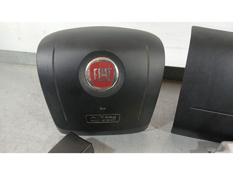 Recambio de kit airbag para challenger trigano autocarabana (250_) 150 multijet 2.3 d referencia OEM IAM 735685782 735685782 ACO