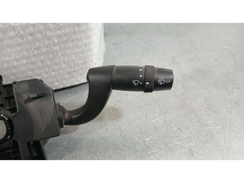 Recambio de mando luces y limpia para challenger trigano autocarabana (250_) 150 multijet 2.3 d referencia OEM IAM 735643404  