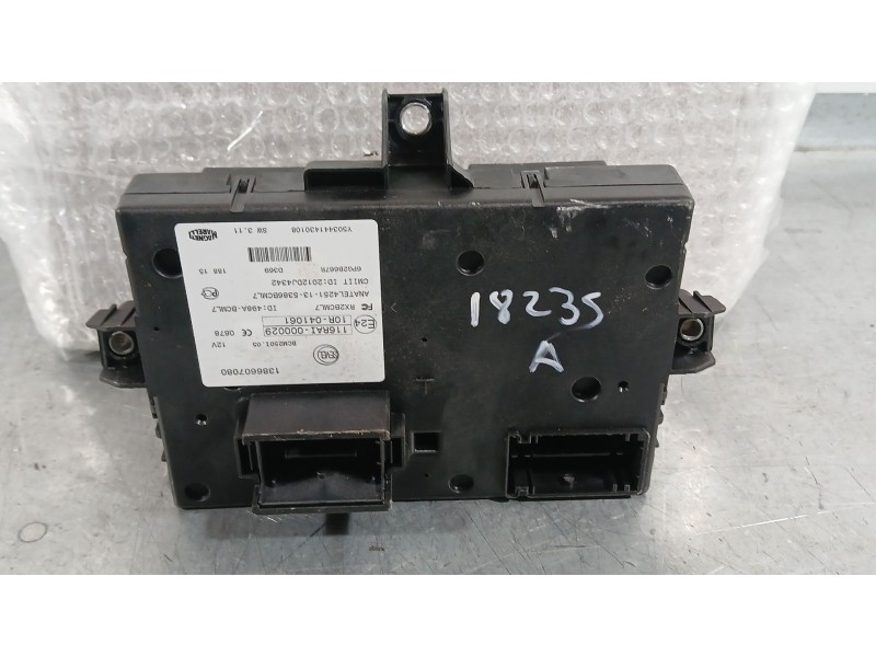 Recambio de caja reles / fusibles para challenger trigano autocarabana (250_) 150 multijet 2.3 d referencia OEM IAM 1388593080  
