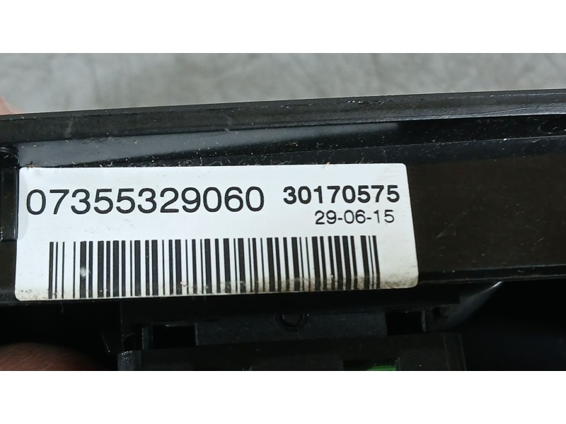 Recambio de mando elevalunas delantero derecho para challenger trigano autocarabana (250_) 150 multijet 2.3 d referencia OEM IAM
