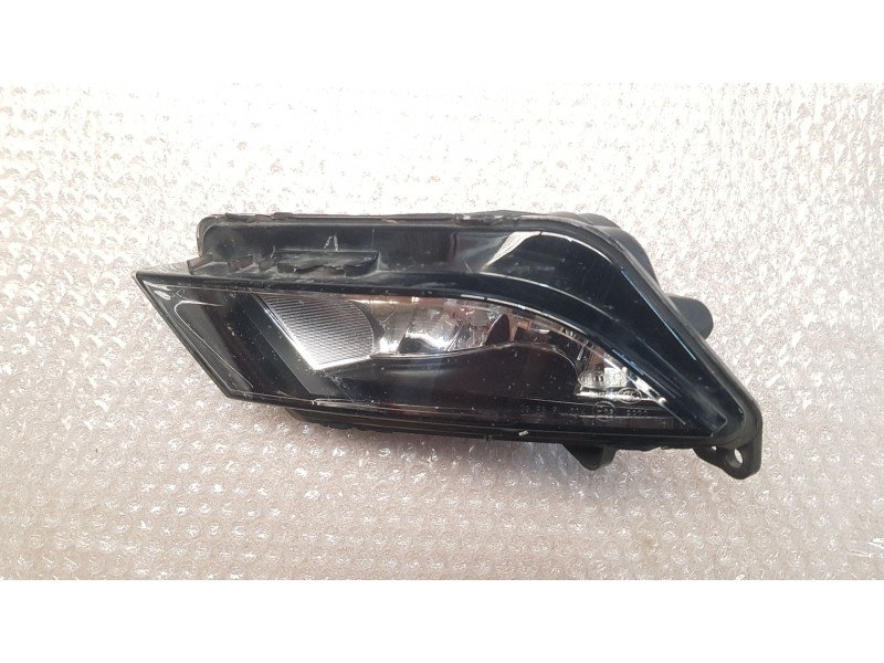 Recambio de faro antiniebla izquierdo para seat leon (5f1) 1.4 tsi referencia OEM IAM 6J9941701A  