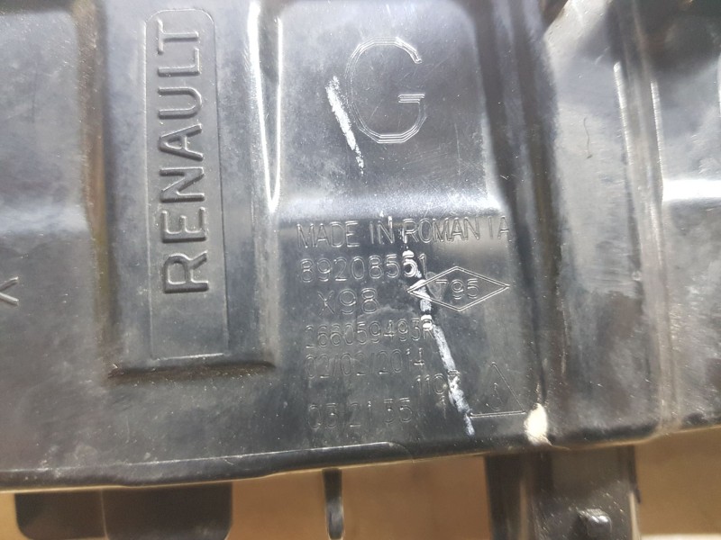 Recambio de piloto delantero derecho para renault captur life referencia OEM IAM 266059493R  