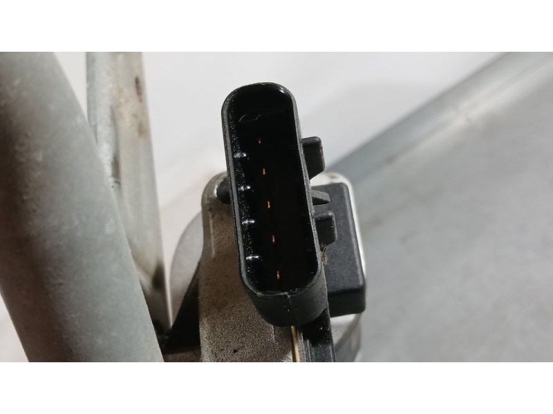 Recambio de motor limpia delantero para challenger trigano autocarabana (250_) 150 multijet 2.3 d referencia OEM IAM 1363338080 