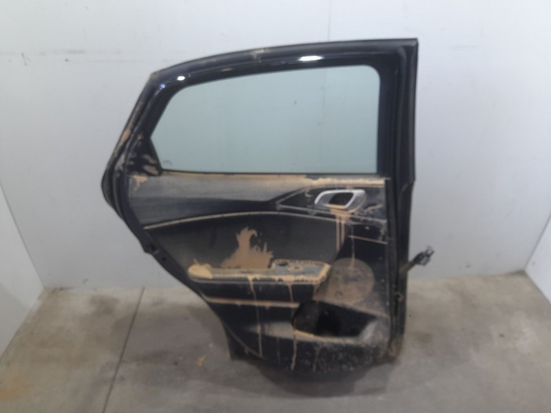 Recambio de puerta trasera izquierda para kia xceed (cd) 1.0 t-gdi referencia OEM IAM 77003J7800 ROZADA 