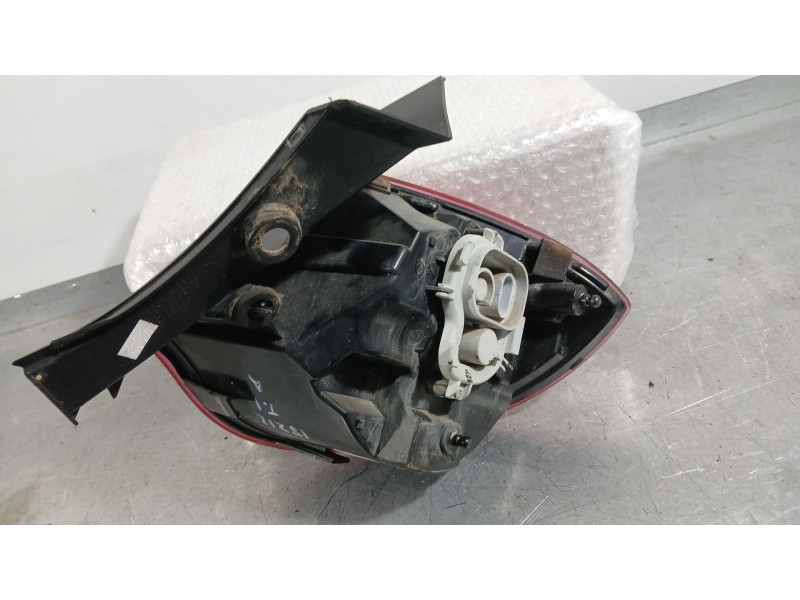 Recambio de piloto trasero izquierdo exterior para alfa romeo giulietta (940_) 2.0 jtdm (940.fxl1a) referencia OEM IAM 50513613 
