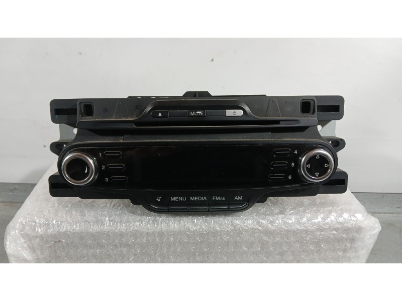 Recambio de sistema audio / radio cd para alfa romeo giulietta (940_) 2.0 jtdm (940.fxl1a) referencia OEM IAM   
